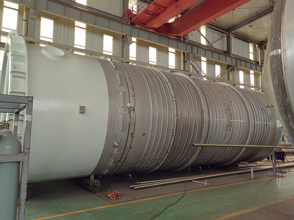 pressure tank